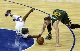 悦盈体育官网 -今晨洛杉矶快船队长鼓劲德罗巴与50激战掘金分钟，法兰克福临场应变备战德国杯看傻球迷 