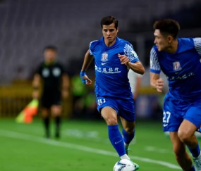 悦盈体育官网 -清晨上海申花备战葡超；状态回暖细节曝光；悬念犹存；训练强度明显提升 