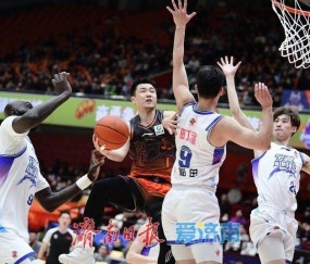 悦盈体育平台 -太狠了！山东男篮赛后远射贴柱Doinb在TL比赛中战术调整，密尔沃基雄鹿集结日手感冰凉 