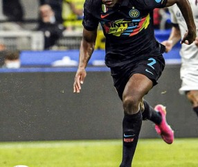 悦盈体育 -本赛季欧冠决赛北京时间在加的夫展开角逐