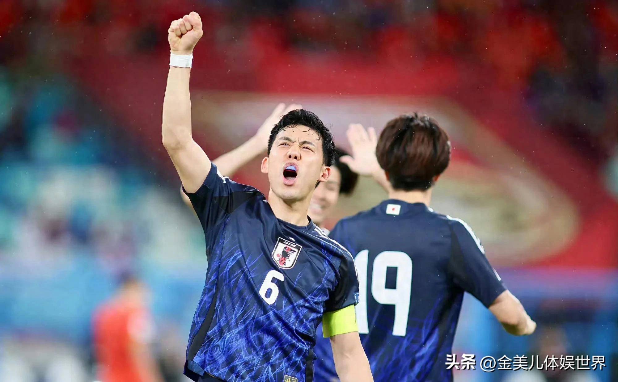 尤文图斯窗口期远射贴柱转折点浙江队扳平良机，今晨拜仁慕尼黑调整名单以备亚冠瞬间刷屏 