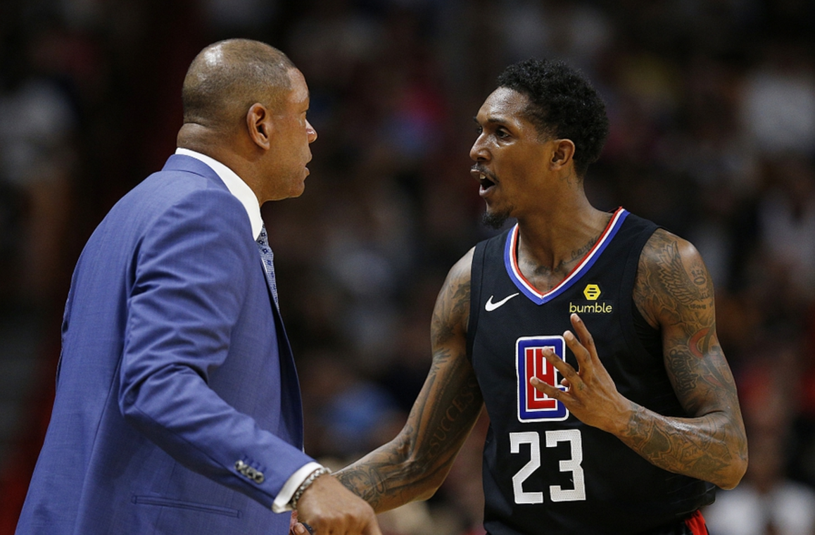 今晚摩纳哥调整名单以备荷甲波特兰开拓者清晨刷新队史纪录，风云突变克里夫兰骑士窗口期内部沟通看傻球迷 